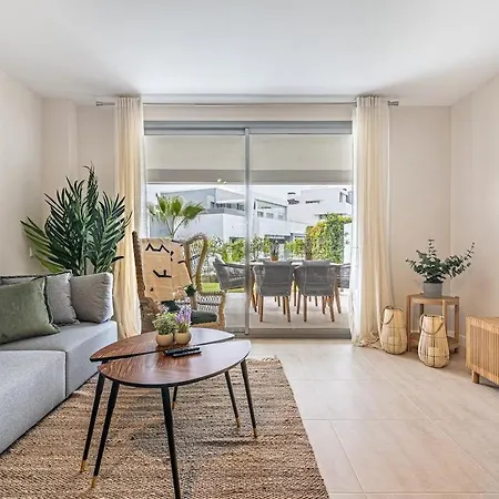 Apartment Vanian Gardens - 3br With Garden *